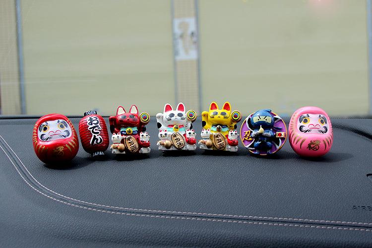 Japanese JDM Modified Daruma Pendant Lucky Cat Car Air Conditioning Outlet Decorative Ornaments - Drift RC Model