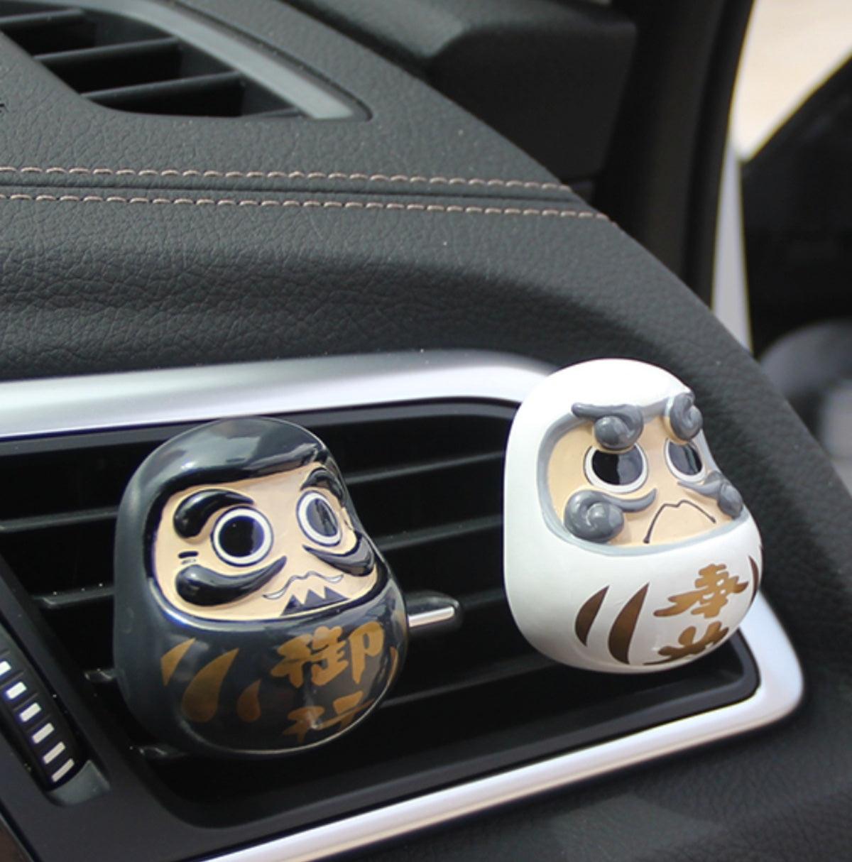 Japanese JDM Modified Daruma Pendant Lucky Cat Car Air Conditioning Outlet Decorative Ornaments - Drift RC Model