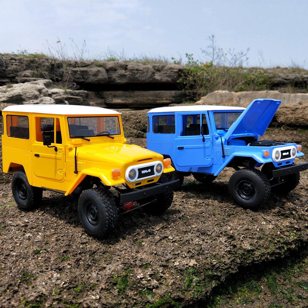 Remote Control Car Yellow D90 Professional RC Four-wheel Drive High-speed Climbing Off-road Vehicle Modified Model - Drift RC Model